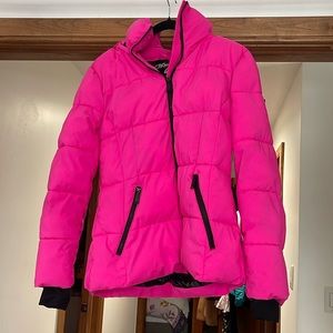 Bright Pink BCBGeneration Size Medium Quilted Women’s Insulated Puffer Jacket